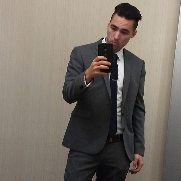 Meet your Posher, Kyle - Picture 1 of 1